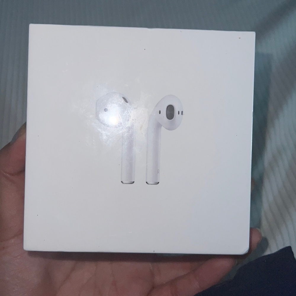 Apple AirPods